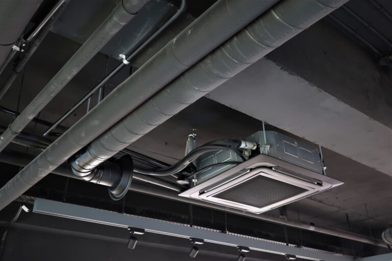 ceiling type air-conditioning and heater